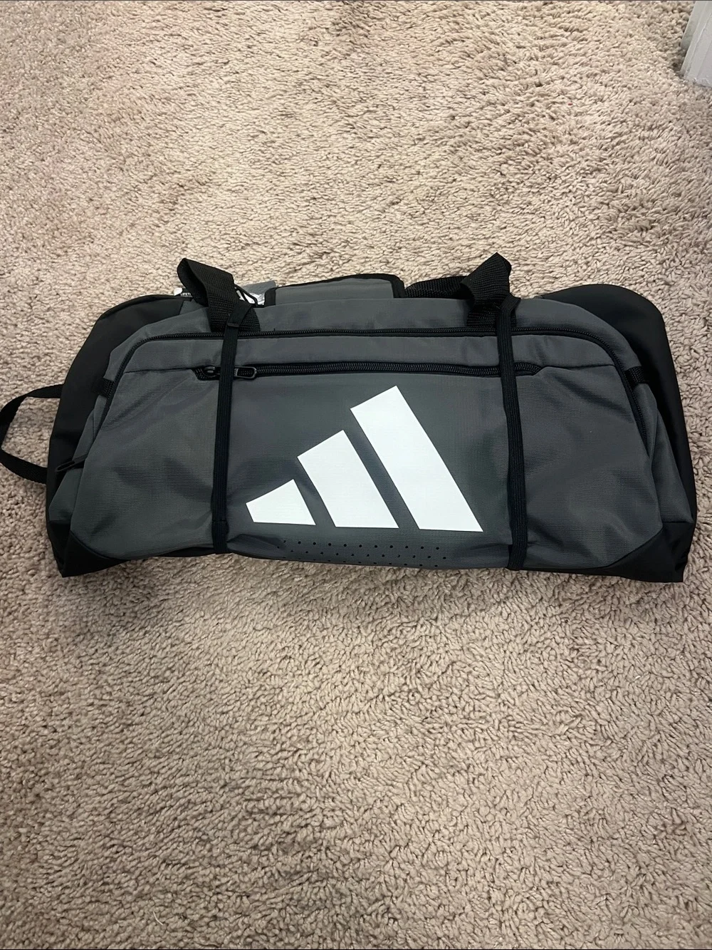 adidas defender 5 small duffel dark grey - SBC logo